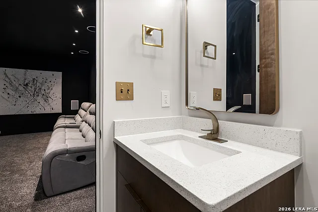 110 Rockhill Dr — Photo 19
