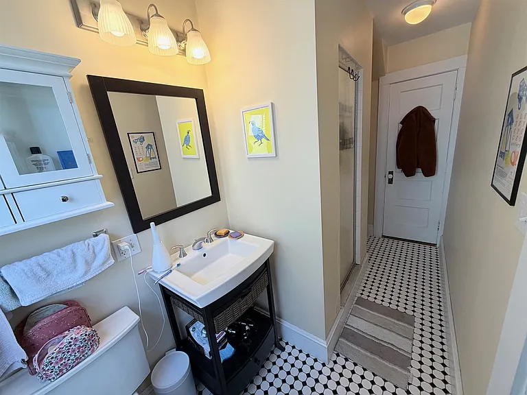 79 College Ave #3 — Photo 9