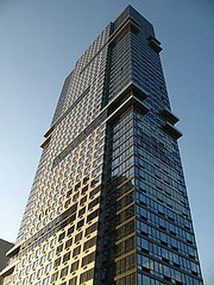 Rented by Prestigious International | media 48