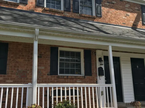 1330 Green Oaks Ln, Charlotte, NC