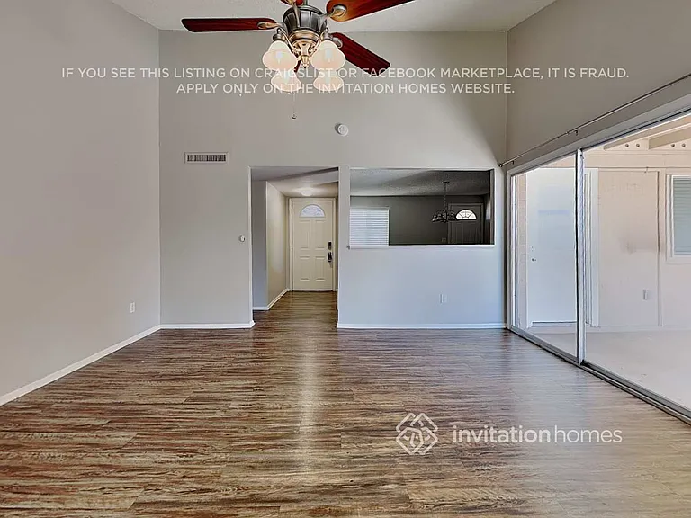 5523 W Mission Ln — Photo 3