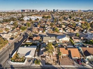 4192 Candleberry Ct, Las Vegas, NV 89103