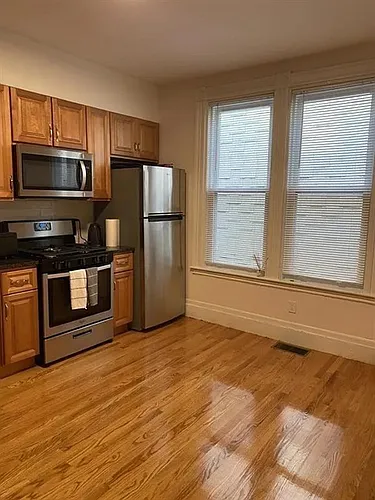16 Marcella St Photo 1