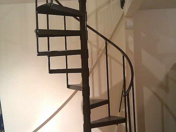 Spiral stairs to loft