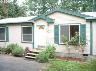 5823 NE Simpson St, Portland, OR 97218