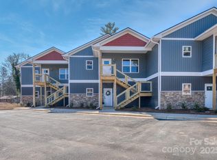 143 Carver St #16, Brevard, NC 28712