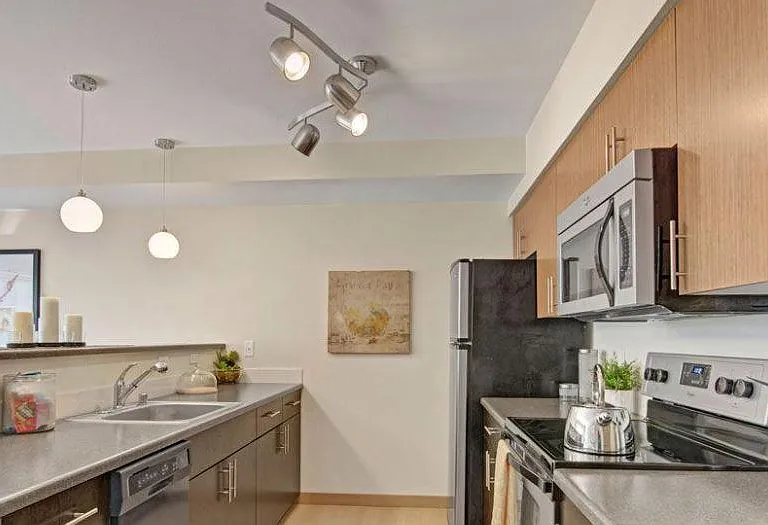 Leilani Apartment Homes — Photo 1