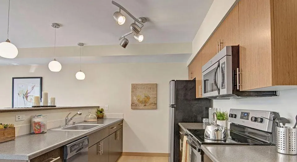 Leilani Apartment Homes