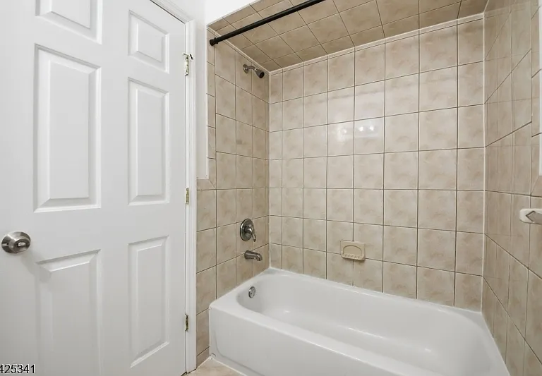 20 Wakeman Ave — Photo 16