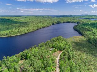 9 Pine Dr, Oxford, ME 04270