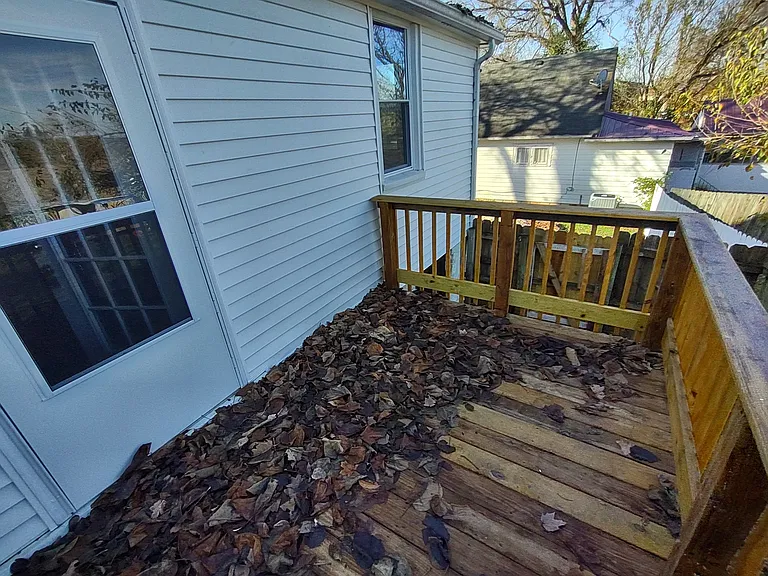 219 E High St — Photo 21