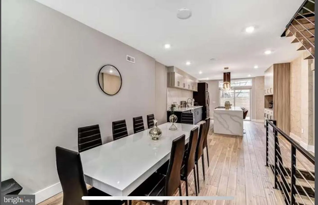 2309 Dickinson Street - 1 — Photo 1