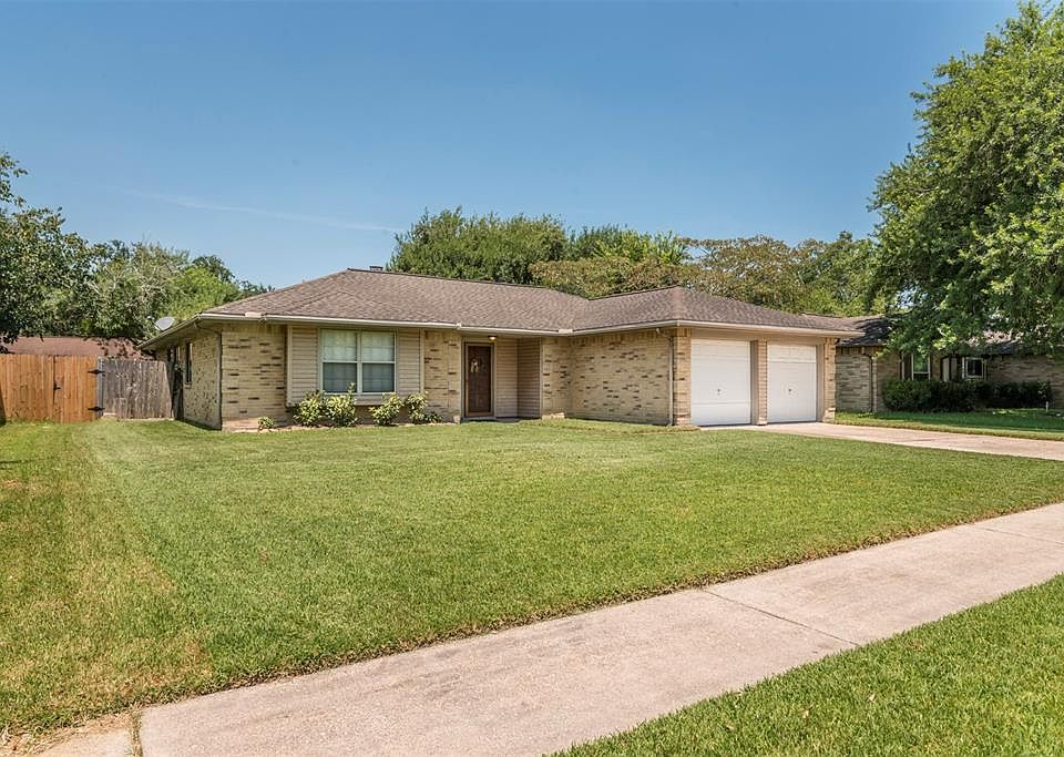 1st image of 2816 Custer Dr