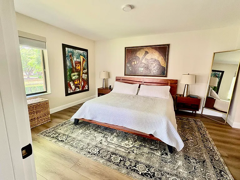 11280 Green Lake Dr #203 — Photo 12