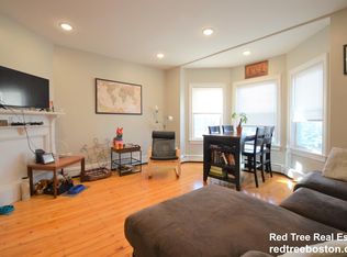 394 Centre St APT 3, Dorchester, MA 02122