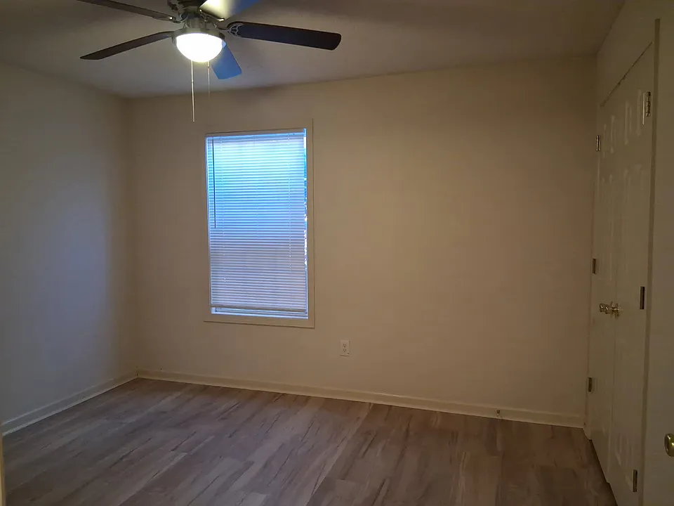 163 Middleton Blvd #163