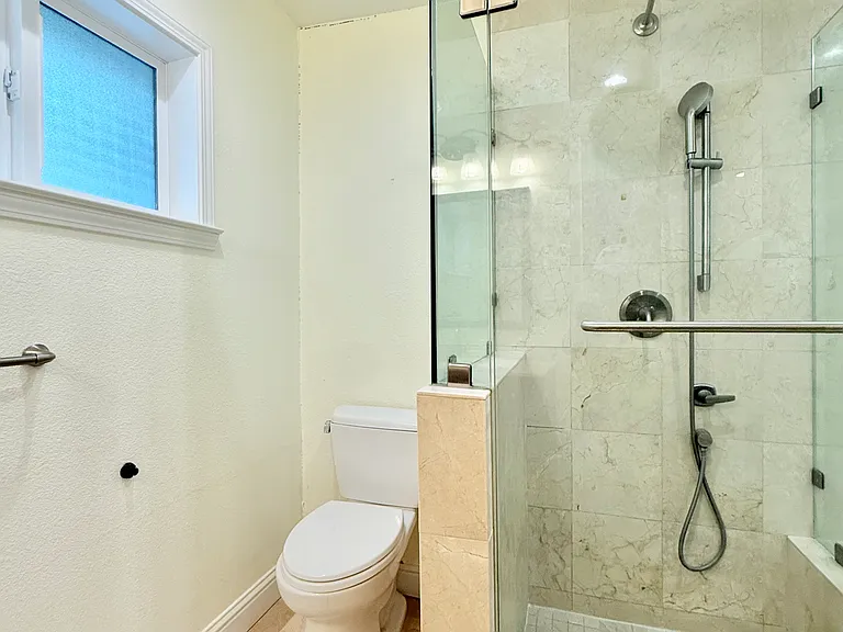 15798 Alta Vista Way — Photo 53