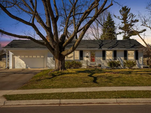 8190 Duluth St, Golden Valley, MN 55427