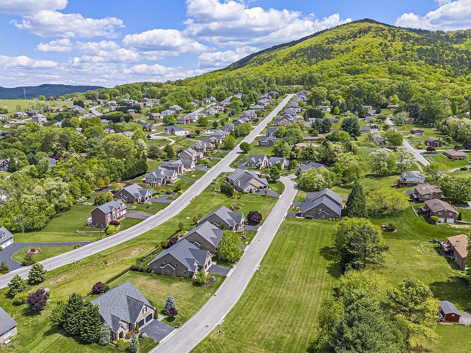 The Village at Stonegate by Stateson Homes in Roanoke VA | Zillow