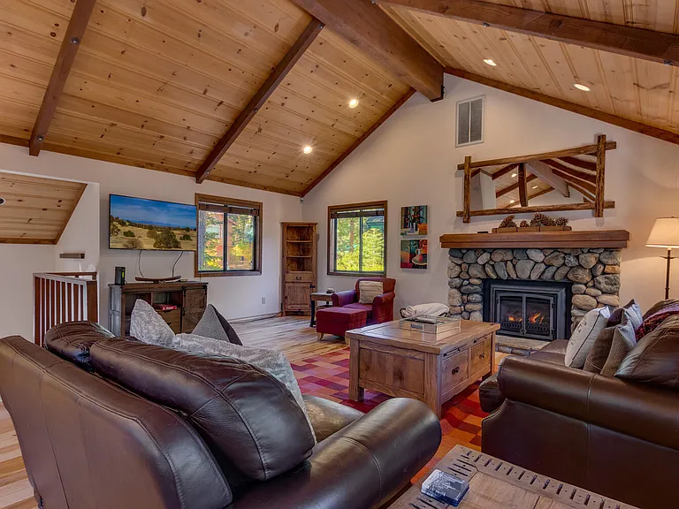 405 Tahoe Woods Blvd — Photo 2