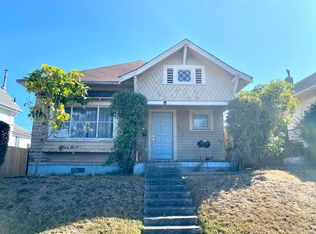 2021 B St, Eureka, CA 95501