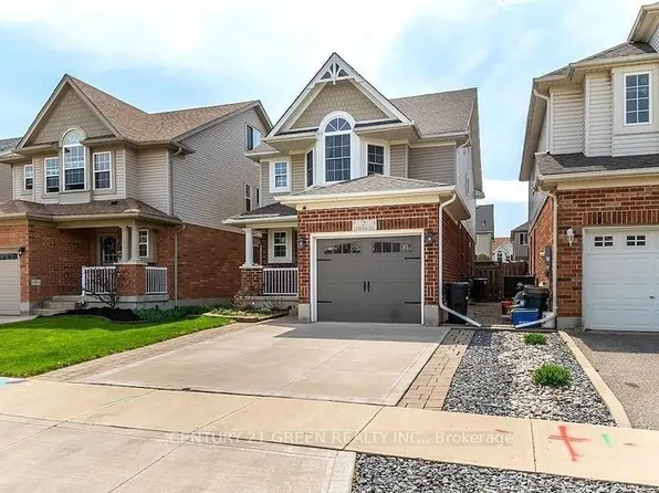 7 Swartz St, Kitchener, ON N2E 4A7