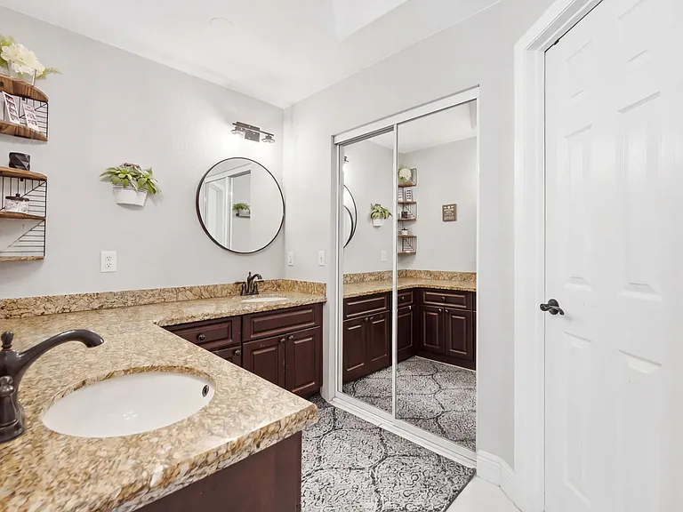 19655 NW 62nd Ct — Photo 21