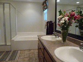 4th image of 187 Boatsman Cir
