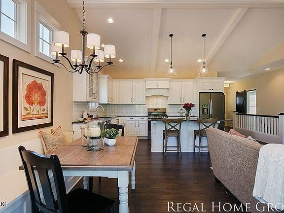 4th image of 853 S Center Park Dr SW #22