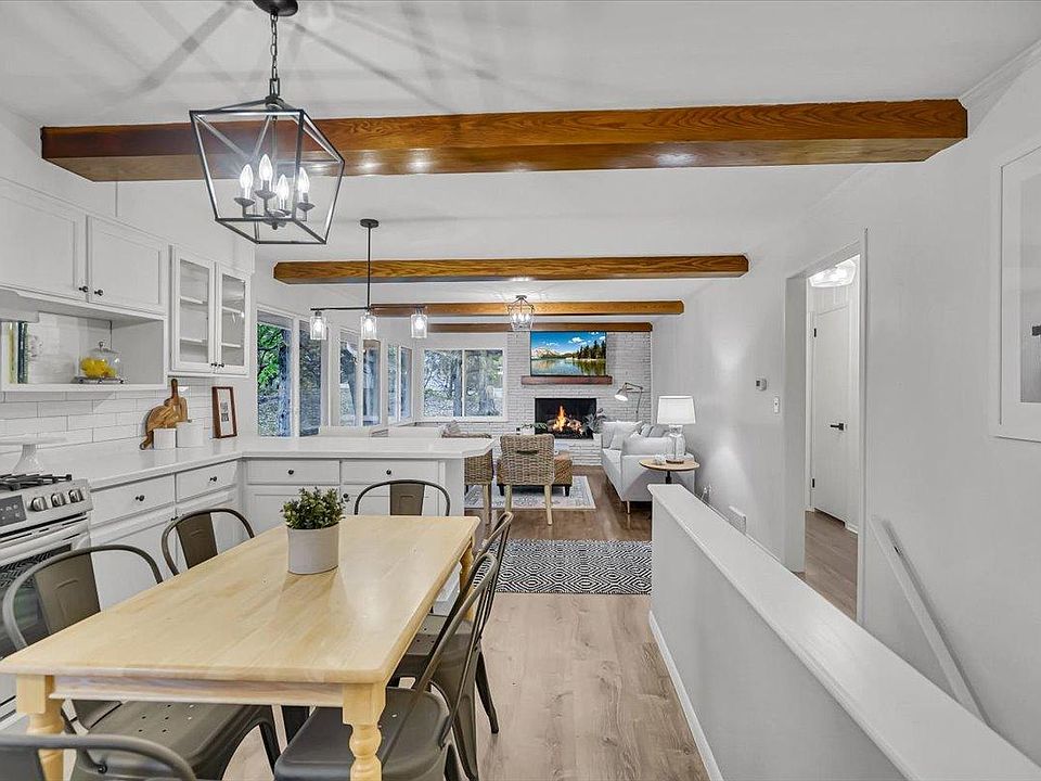 entry into kitchen and great room