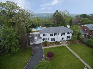 40 Crest Dr, South Orange, NJ 07079