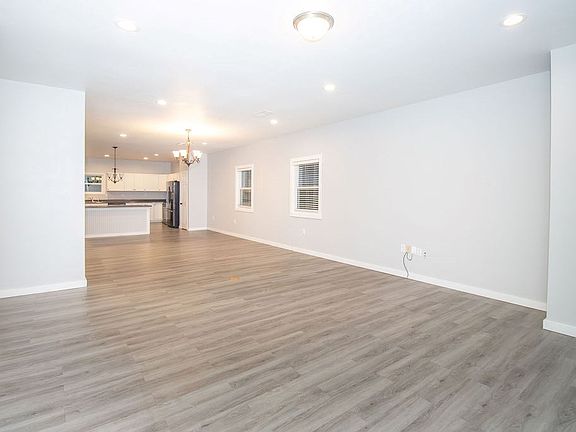 2nd image of 1819 Cactus Flower Rd