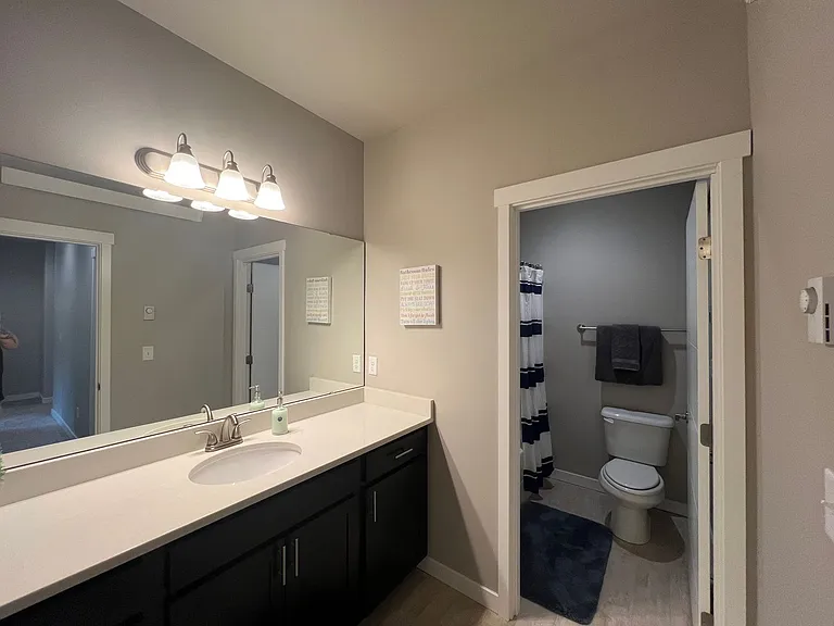 514 Fielding Ct — Photo 37