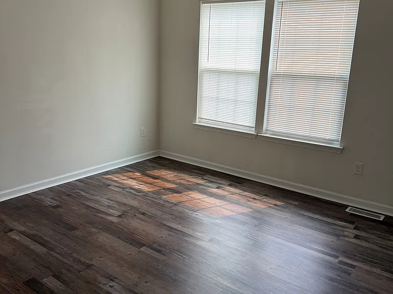 304 Sea Pine Dr — Photo 8