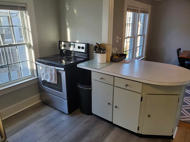 17 Norton St #2 — Photo 6