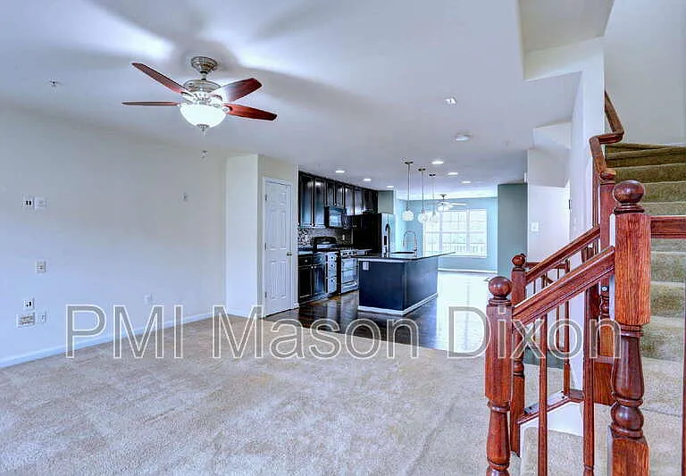 8434 Stansbury Lake Dr — Photo 18