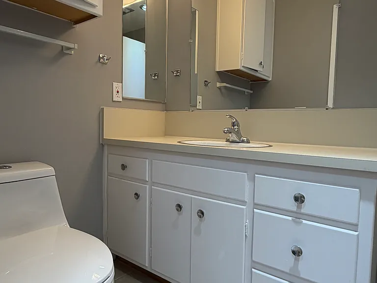 94 Bayo Vista Ave #304 — Photo 9