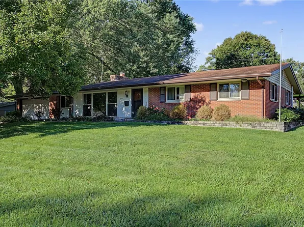 2449 Marcia Dr, Bellbrook, OH 45305