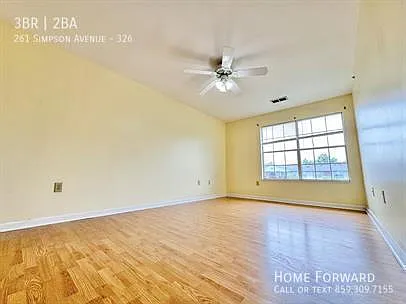 261 Simpson Ave #326 — Photo 13