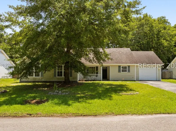 7 Wellena Ct, Beaufort, SC 29906