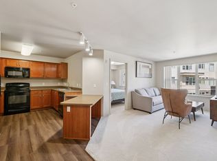 The Blakely at Echo Lake, Seattle, WA 98133