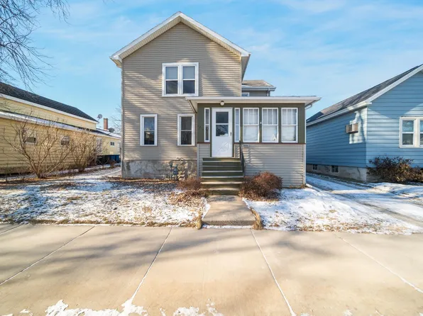 1417 Oregon St, Oshkosh, WI 54902