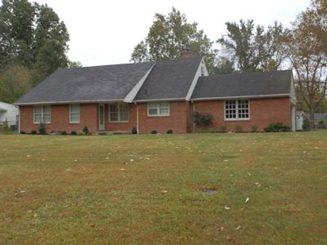 1st image of 100 Fruit Hill Dr