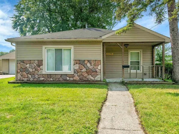 32731 Sheridan St, Garden City, MI 48135