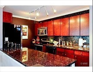 4th image of 222 E Pearson St APT 2509