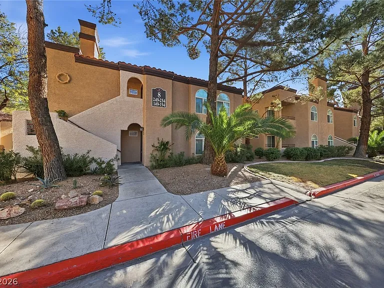 9325 W Desert Inn Rd #151 — Photo 21