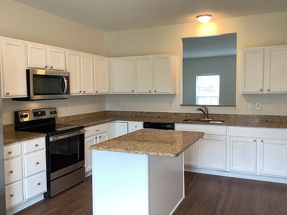 2nd image of 2667 Upland View Ct