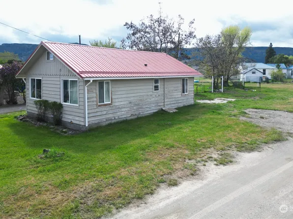 328 Sunny Drive, Electric City, WA 99123