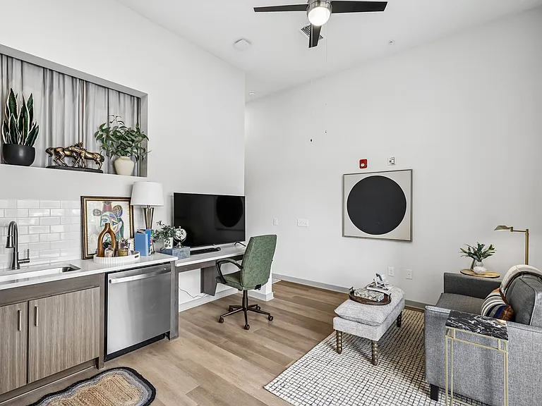 Bartley Lofts — Photo 32