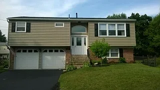 521 Virginia Ave photo 1